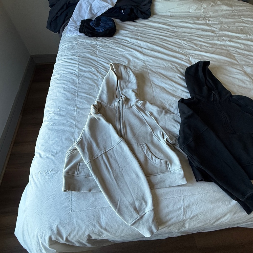 lululemon athletica Cropped Half-Zip Hoodies in Black and Cream - Picture 2 of 3